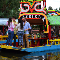 Xochimilco – Fiesta Mexicana auf dem Wasser