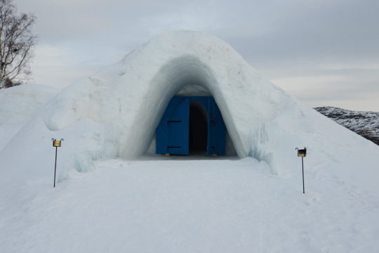 Eingang zum Schneehotel Kirkenes.