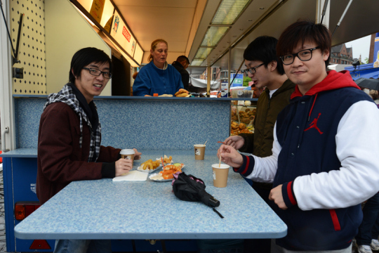 "We just love it here!" sagen die drei chinesischen Studenten.
